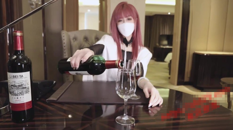 欧美女星nikki,メイリン モデルコレクション メ,观看免费无删减完整版高清在线观看