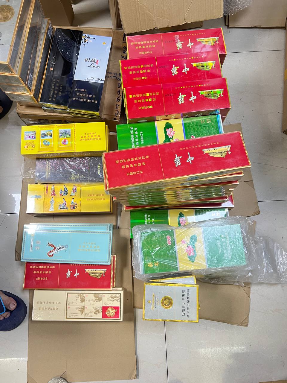 高清亚洲图片一区二区三区メイリン全集高清 - 在线18🈲高清在线观看